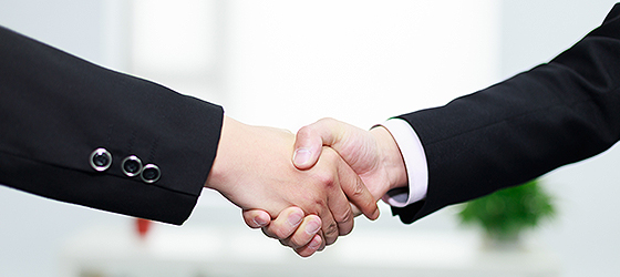 我們擁有器件代理和技術(shù)開(kāi)發(fā)的雙重優(yōu)勢(shì)，既可以為客戶(hù)解決器件的成本問(wèn)題，又能為客戶(hù)提供成熟的BMS技術(shù)方案。為客戶(hù)提供更加全面，高效的服務(wù)體驗(yàn)。